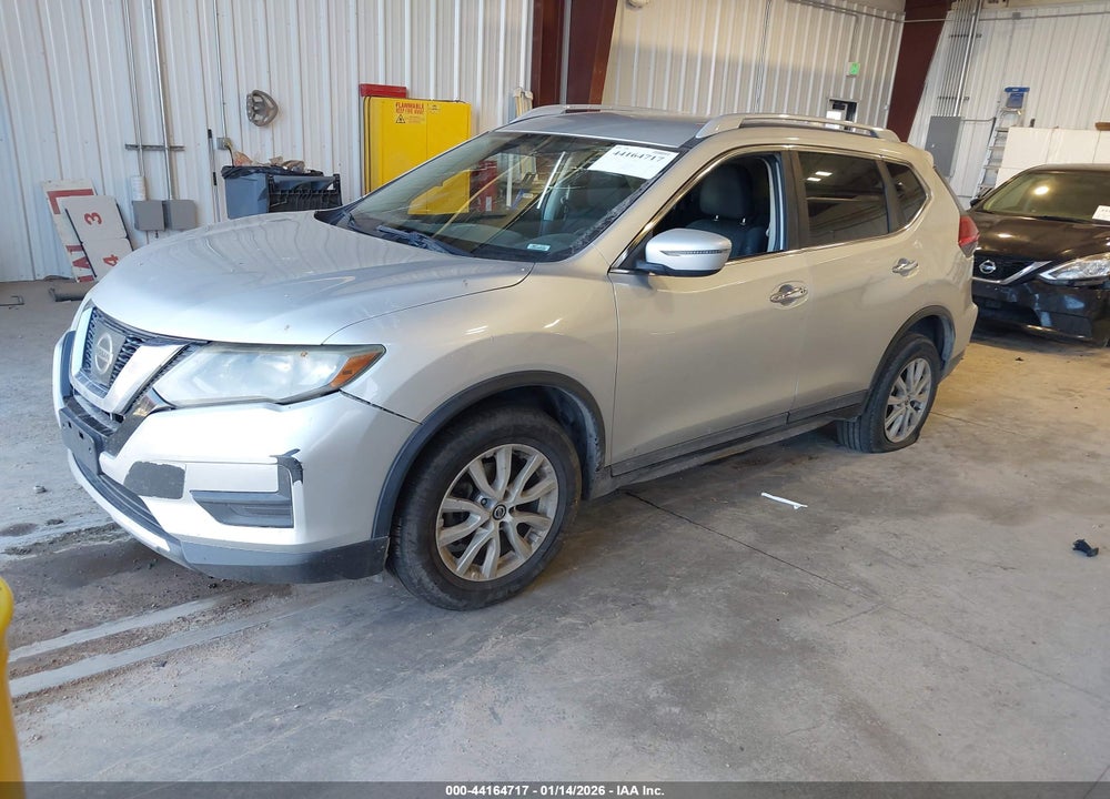 2017 NISSAN ROGUE SV VIN: 5N1AT2MV4HC857828