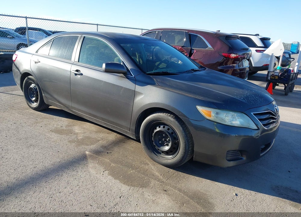 2011 TOYOTA CAMRY SE/LE/XLE VIN: 4T1BF3EKXBU647242