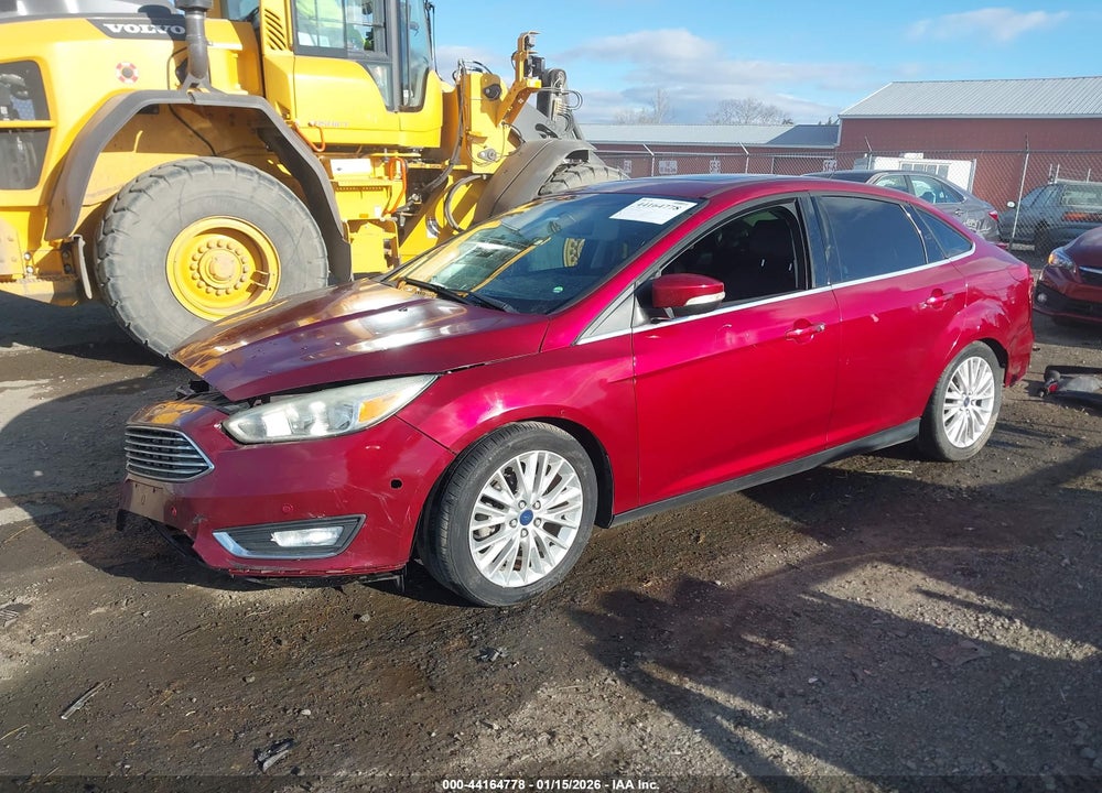 2015 FORD FOCUS TITANIUM VIN: 1FADP3J22FL333991