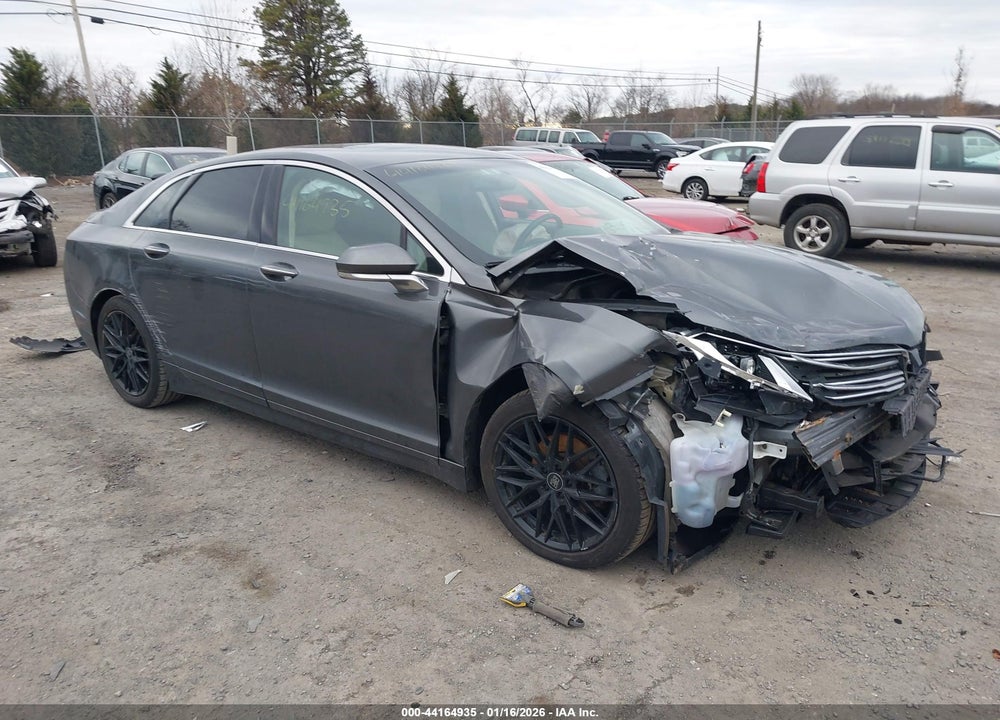 2015 LINCOLN MKZ HYBRID VIN: 3LN6L2LU8FR609840