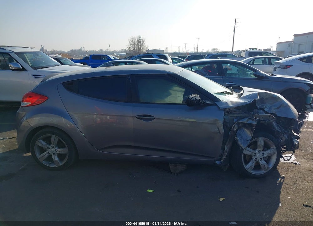 2015 HYUNDAI VELOSTER VIN: KMHTC6AD0FU243636