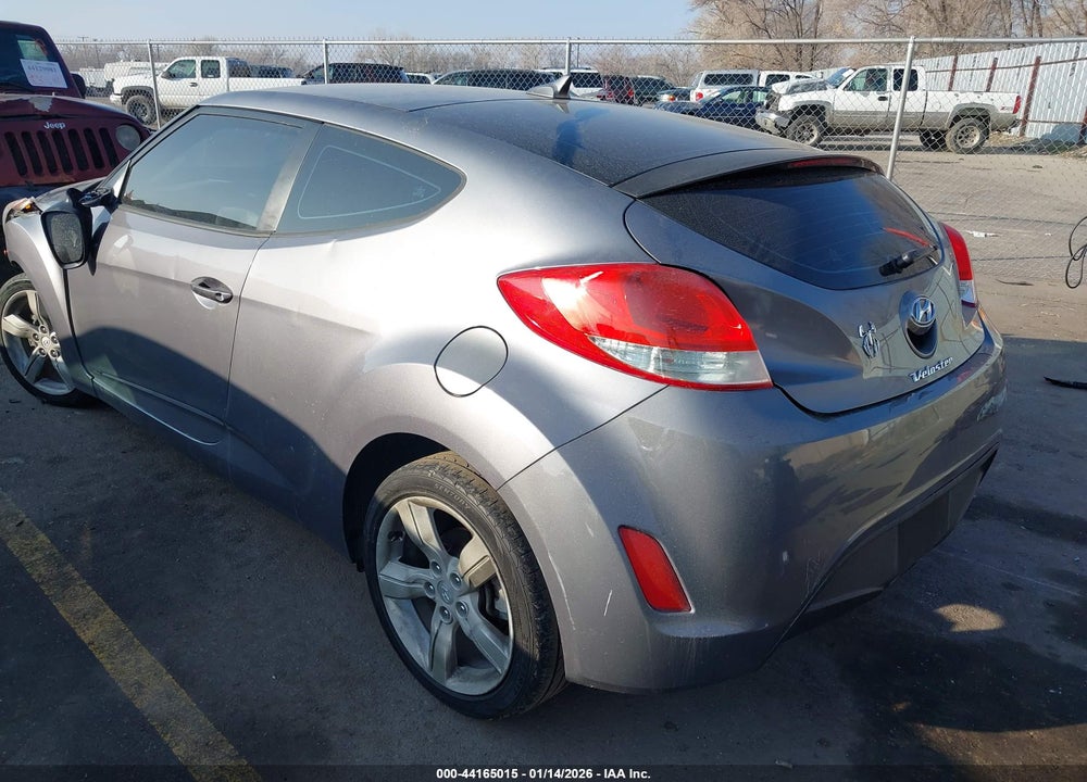 2015 HYUNDAI VELOSTER VIN: KMHTC6AD0FU243636