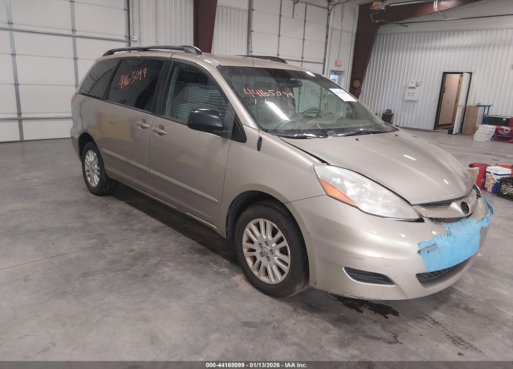 2008 TOYOTA SIENNA LE VIN: 5TDBK23C68S015745