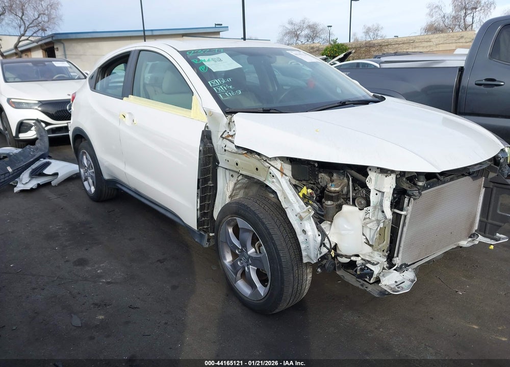 2022 HONDA HR-V 2WD LX VIN: 3CZRU5H30NM704236