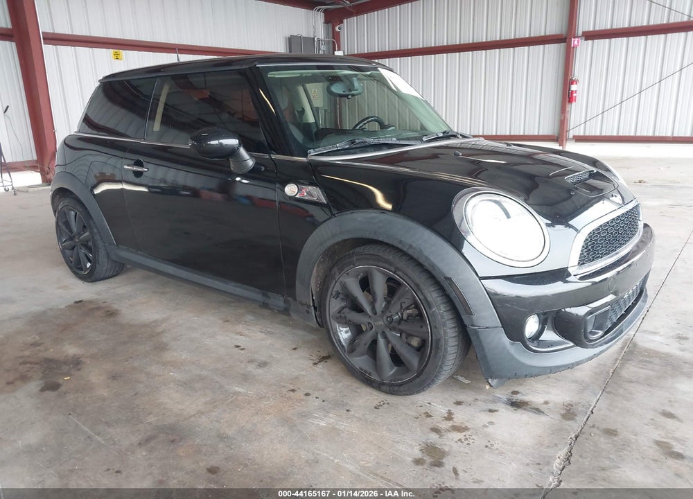 2012 MINI COOPER S VIN: WMWSV3C58CTY29479