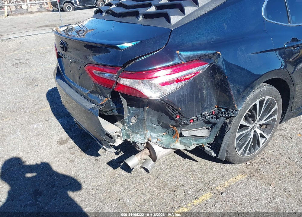 2020 TOYOTA CAMRY SE VIN: 4T1G11AK9LU382068
