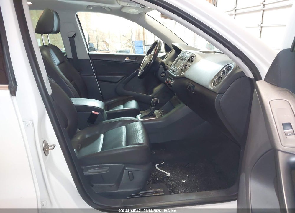 2013 VOLKSWAGEN TIGUAN S/SE/SEL VIN: WVGBV7AX7DW538417