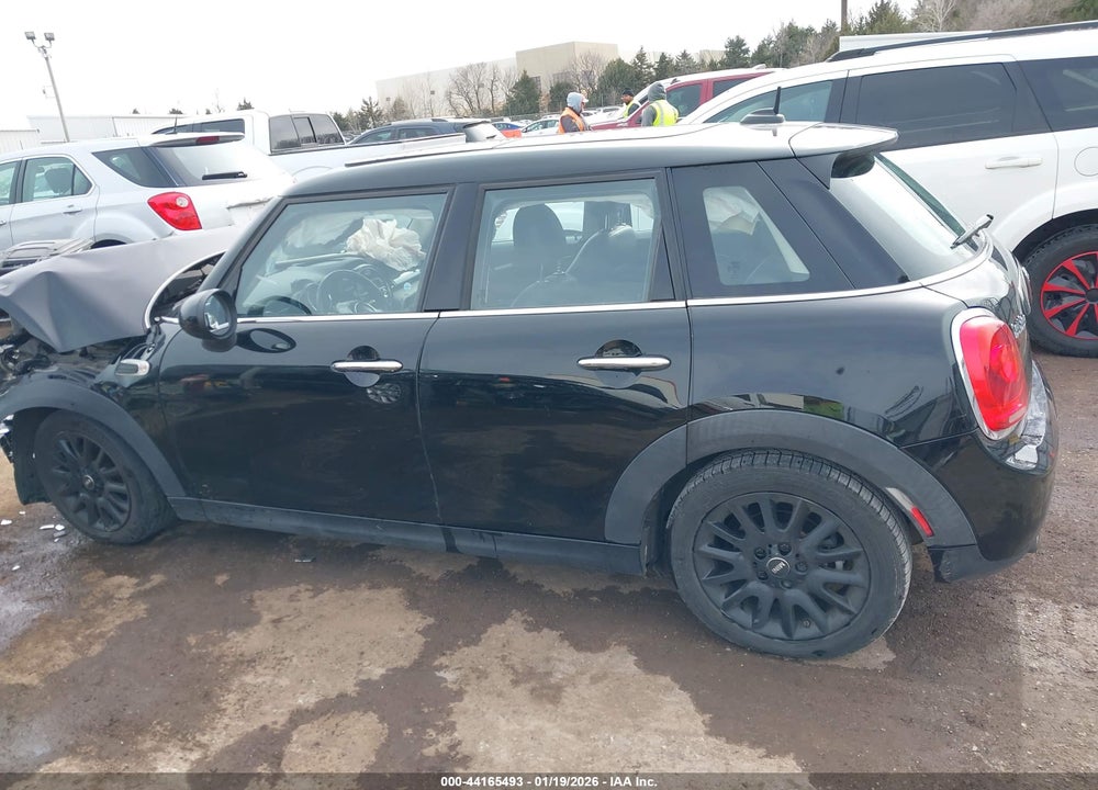 2016 MINI HARDTOP COOPER VIN: WMWXU1C52G2D08978