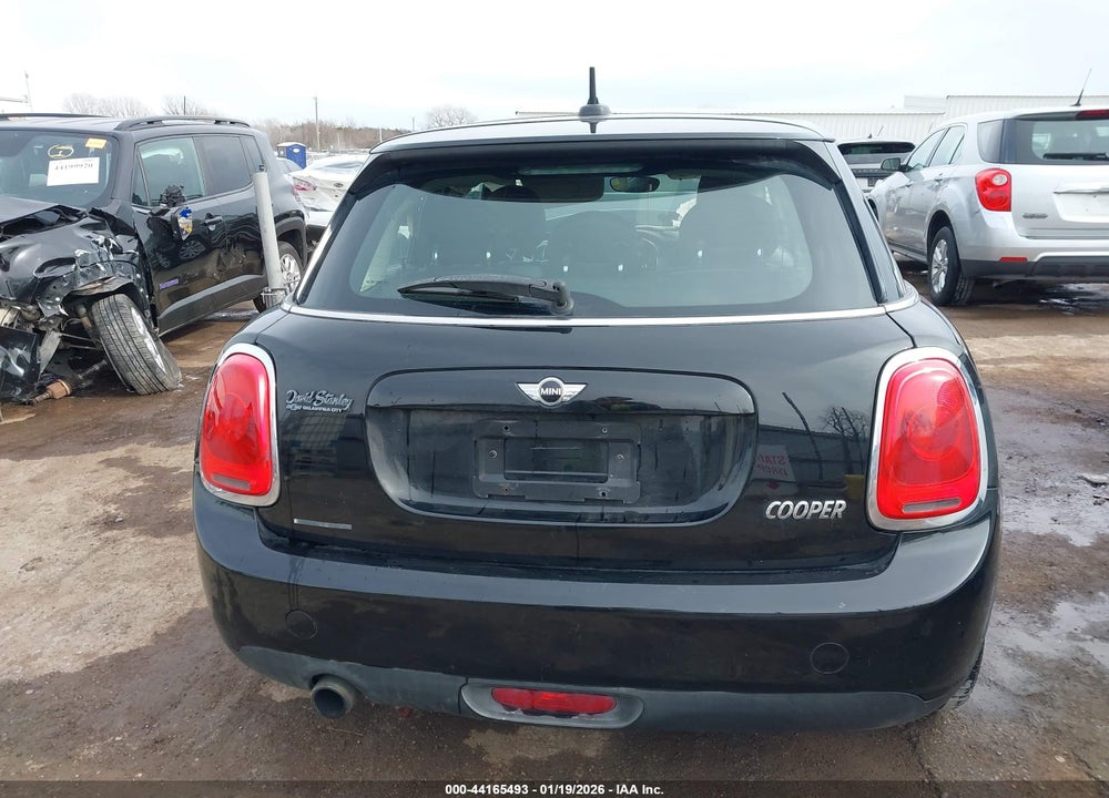2016 MINI HARDTOP COOPER VIN: WMWXU1C52G2D08978