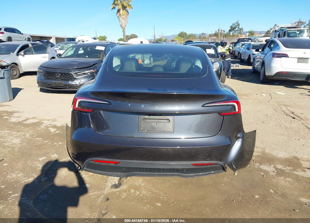 2024 TESLA MODEL 3 LONG RANGE DUAL MOTOR ALL-WHEEL DRIVE/REAR-WHEEL DRIVE VIN: 5YJ3E1EA3RF724947