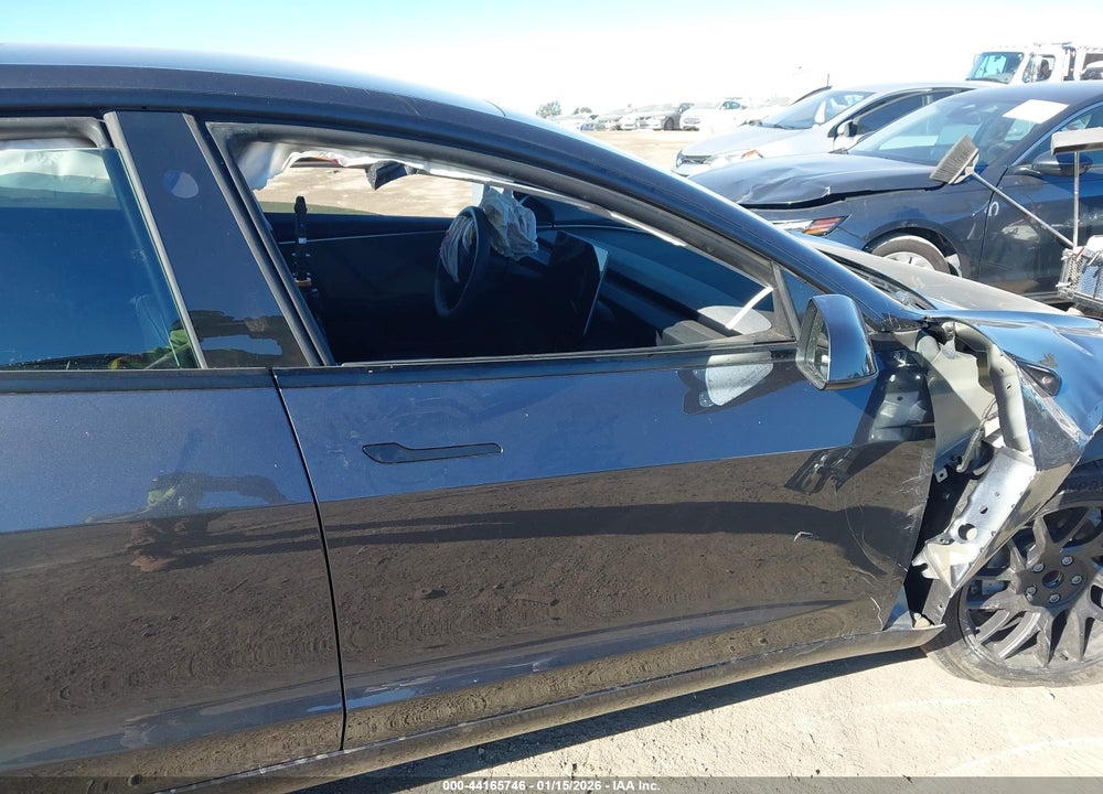 2024 TESLA MODEL 3 LONG RANGE DUAL MOTOR ALL-WHEEL DRIVE/REAR-WHEEL DRIVE VIN: 5YJ3E1EA3RF724947