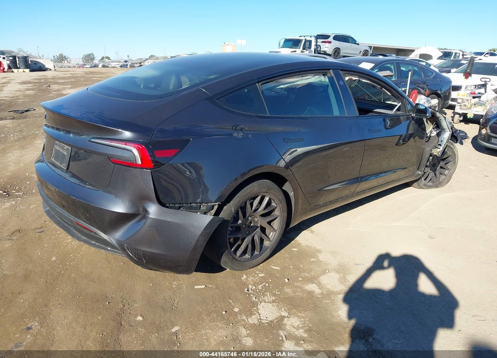 2024 TESLA MODEL 3 LONG RANGE DUAL MOTOR ALL-WHEEL DRIVE/REAR-WHEEL DRIVE VIN: 5YJ3E1EA3RF724947
