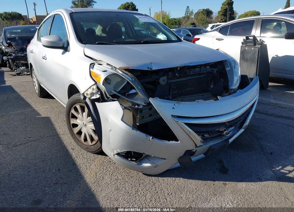 2016 NISSAN VERSA 1.6 S/1.6 S+/1.6 SL/1.6 SV VIN: 3N1CN7AP0GL858880