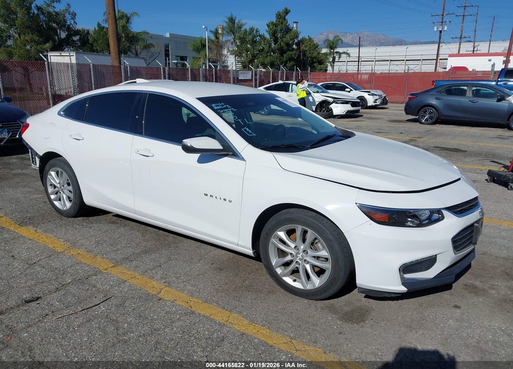 2018 CHEVROLET MALIBU LT VIN: 1G1ZD5ST4JF267164