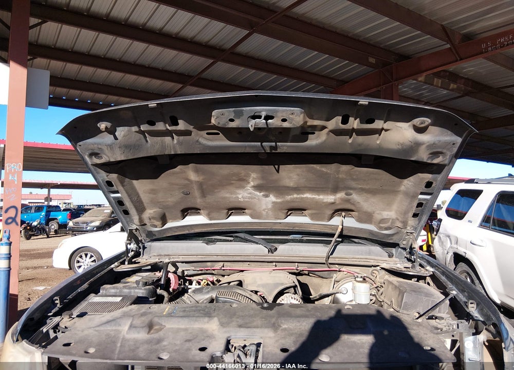 2008 CHEVROLET SILVERADO 1500 LT2 VIN: 2GCEK19J381213428