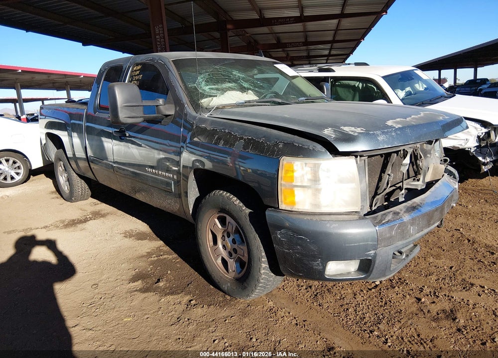 2008 CHEVROLET SILVERADO 1500 LT2 VIN: 2GCEK19J381213428