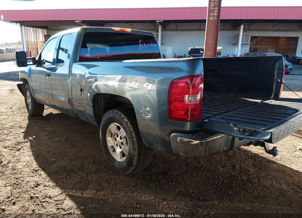 2008 CHEVROLET SILVERADO 1500 LT2 VIN: 2GCEK19J381213428