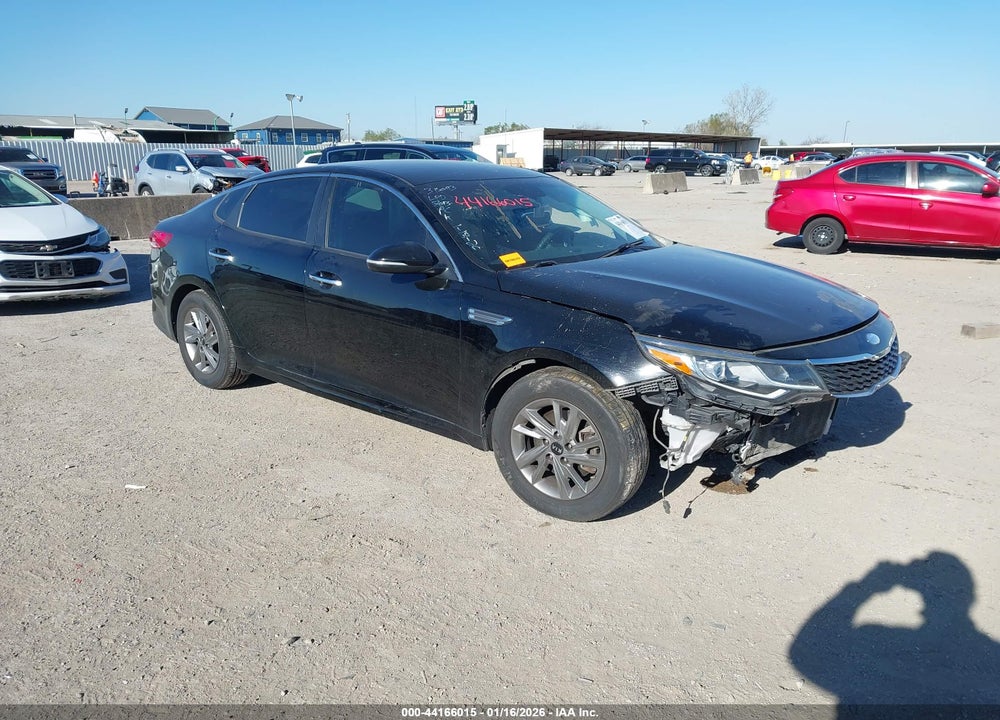 2019 KIA OPTIMA LX VIN: 5XXGT4L37KG308951