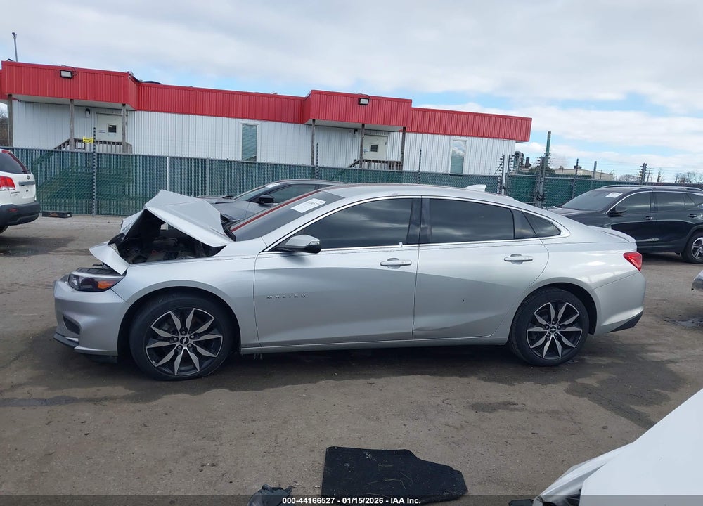 2018 CHEVROLET MALIBU LT VIN: 1G1ZD5ST9JF265541