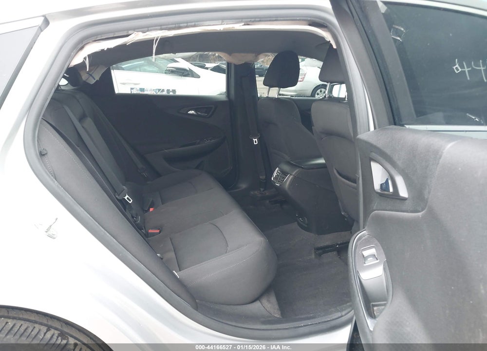 2018 CHEVROLET MALIBU LT VIN: 1G1ZD5ST9JF265541