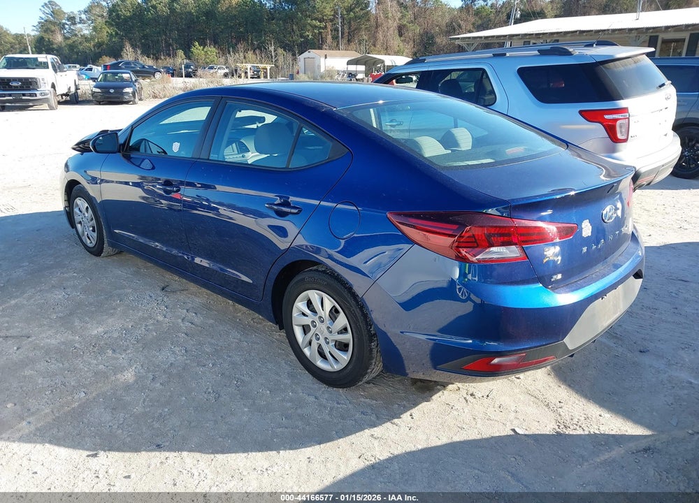 2019 HYUNDAI ELANTRA SE VIN: 5NPD74LF4KH427613