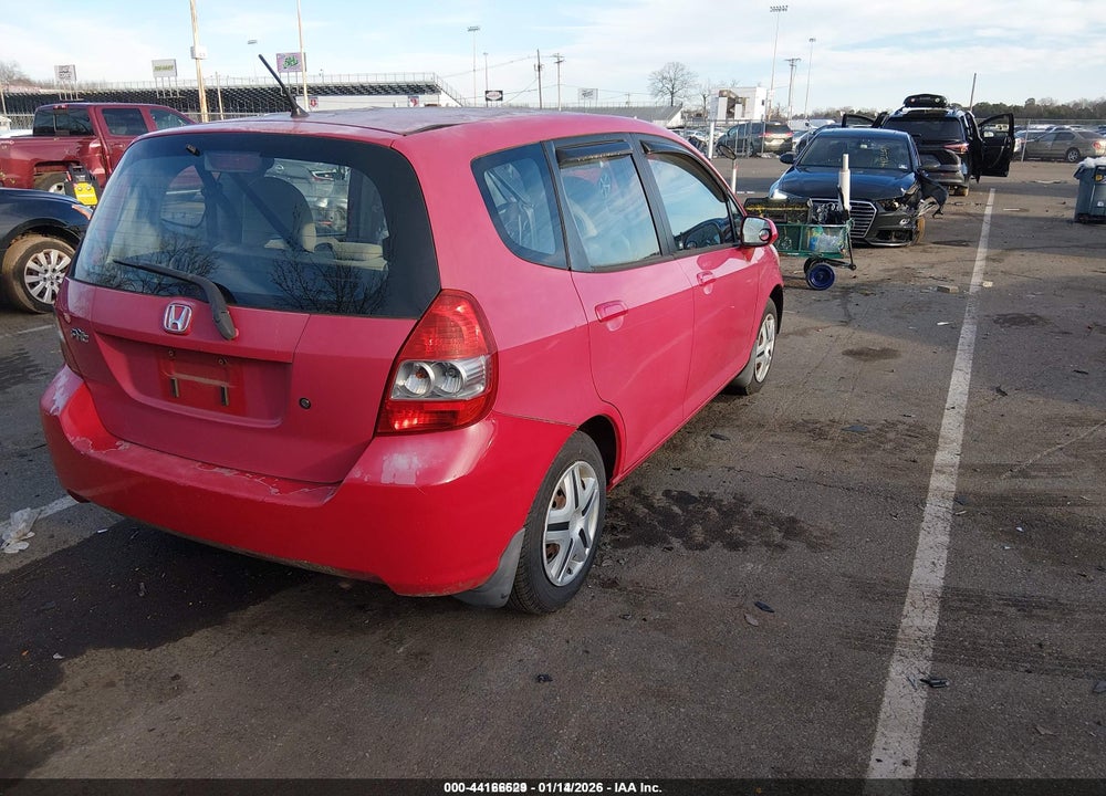2007 HONDA FIT VIN: JHMGD38407S007331