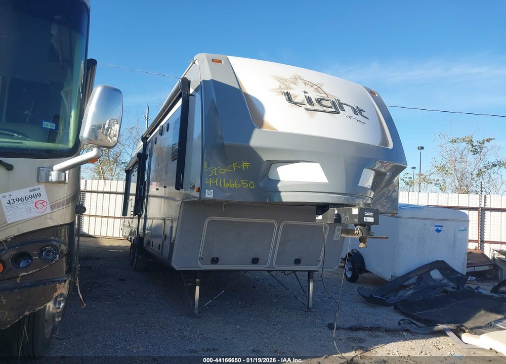 2017 HIGHLAND RIDGE 293RLS VIN: 58TFX3526H3029641