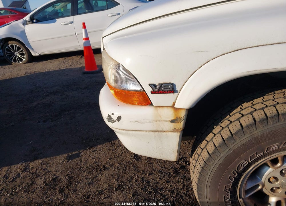 1998 DODGE DURANGO SLT VIN: 1B4HS28Y1WF143092