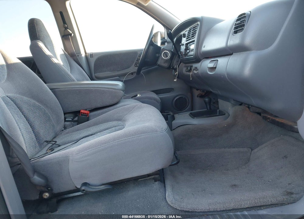 1998 DODGE DURANGO SLT VIN: 1B4HS28Y1WF143092