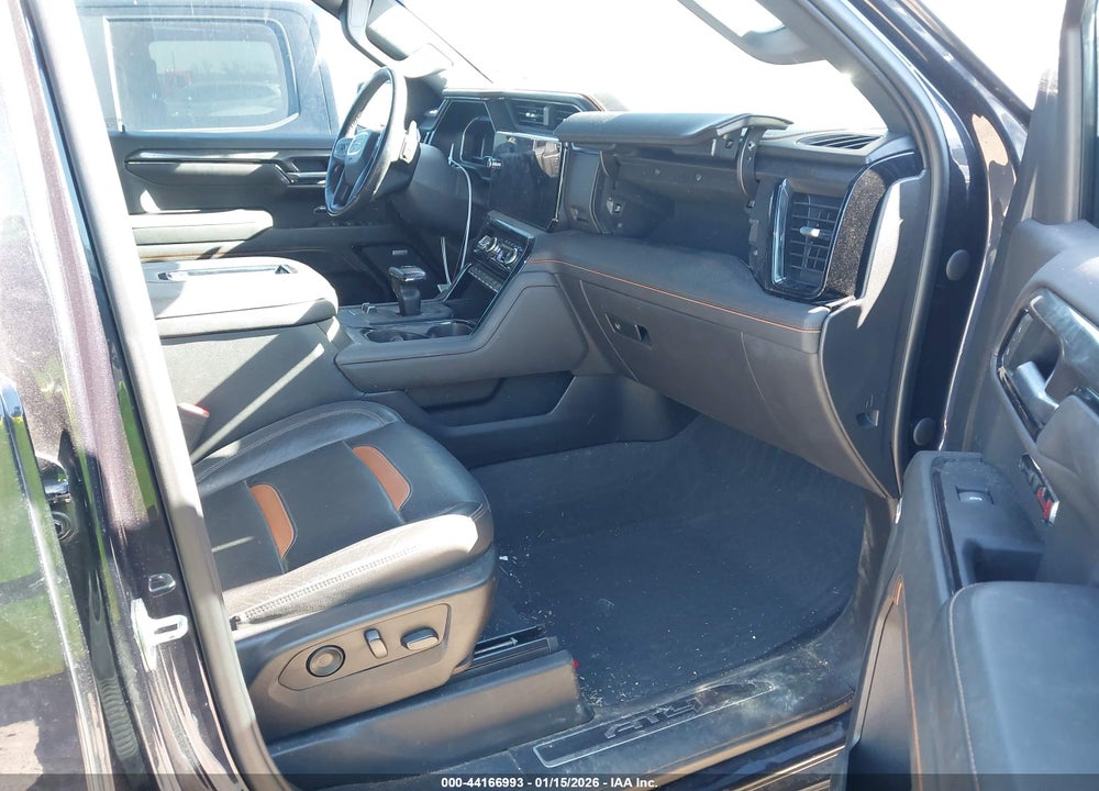 2022 GMC SIERRA 1500 4WD  STANDARD BOX AT4 VIN: 3GTUUEET2NG538692