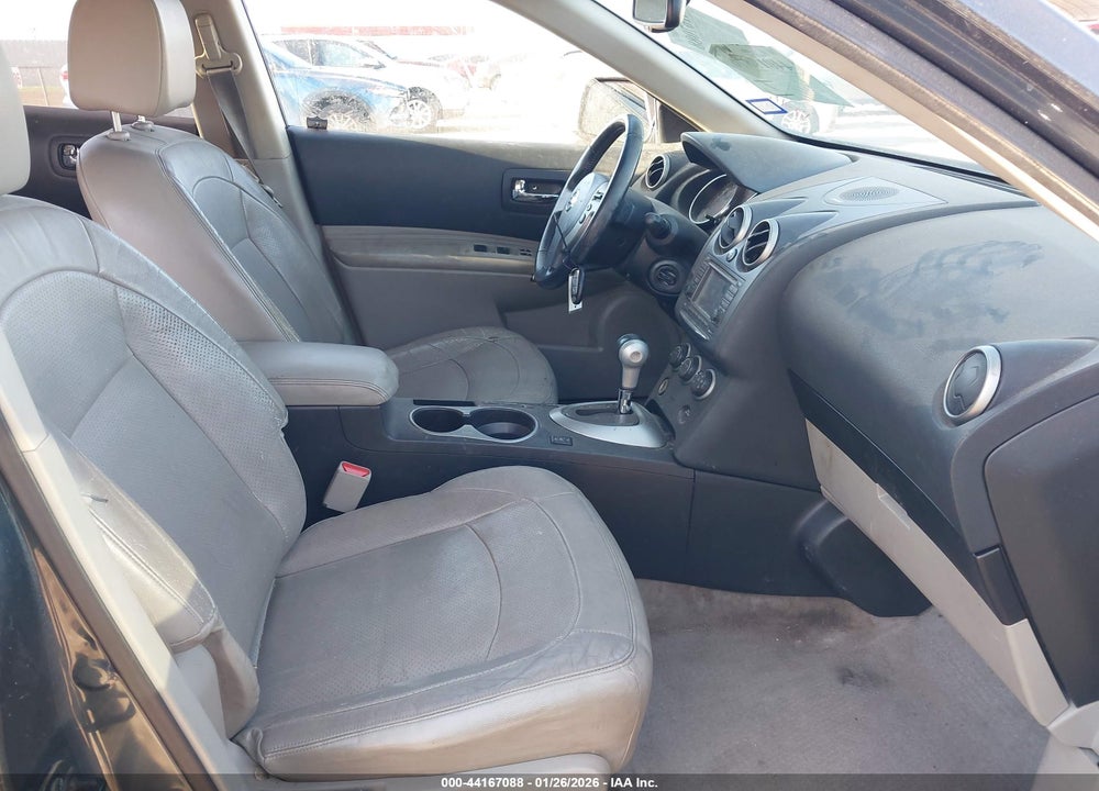 2013 NISSAN ROGUE SV W/SL PKG VIN: JN8AS5MT8DW531941