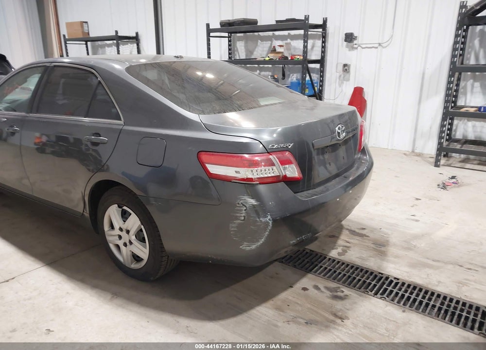 2011 TOYOTA CAMRY LE VIN: 4T1BF3EK0BU764392