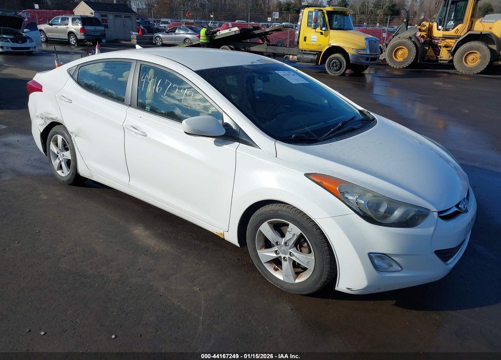 2013 HYUNDAI ELANTRA GLS VIN: 5NPDH4AE8DH325080