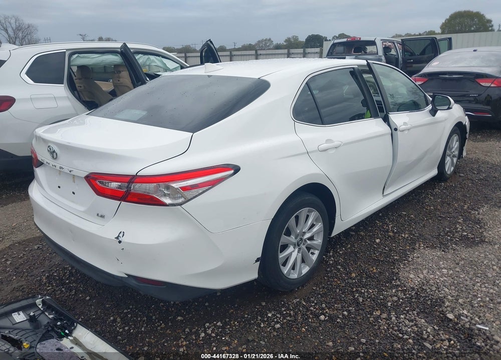 2020 TOYOTA CAMRY LE VIN: 4T1C11AK7LU886830
