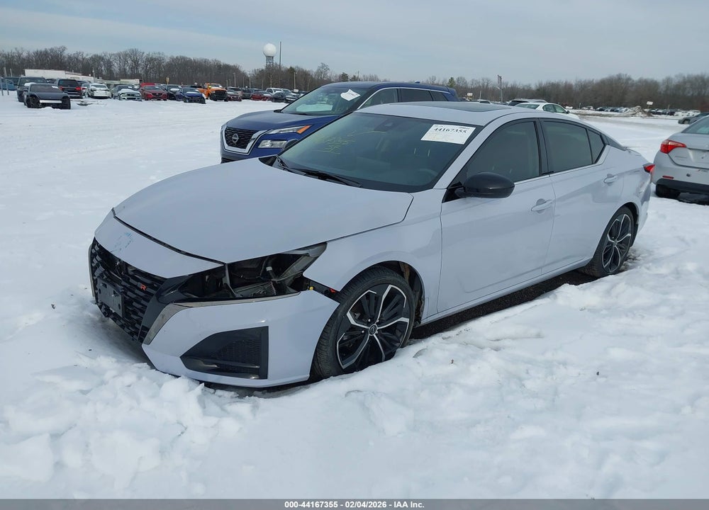 2023 NISSAN ALTIMA SR FWD VIN: 1N4BL4CV5PN412271