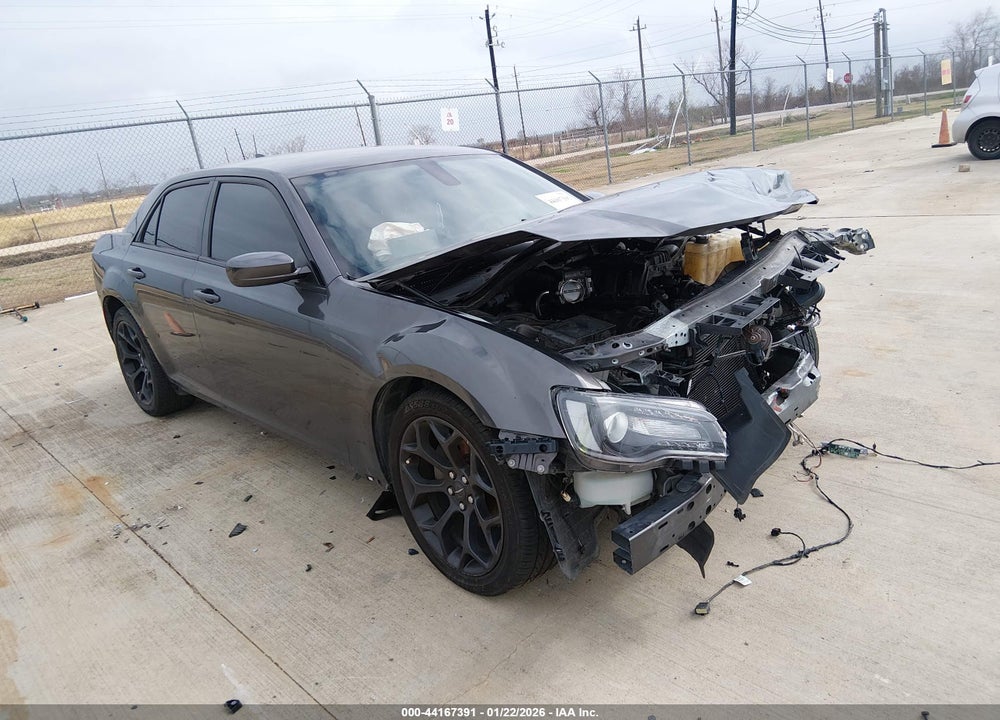 2019 CHRYSLER 300 300S VIN: 2C3CCABG9KH639856