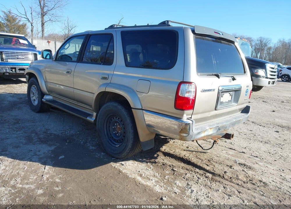 2002 TOYOTA 4RUNNER SR5 V6 VIN: JT3GN86R020240824