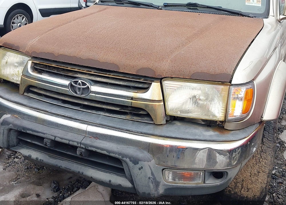 2002 TOYOTA 4RUNNER SR5 V6 VIN: JT3GN86R020240824