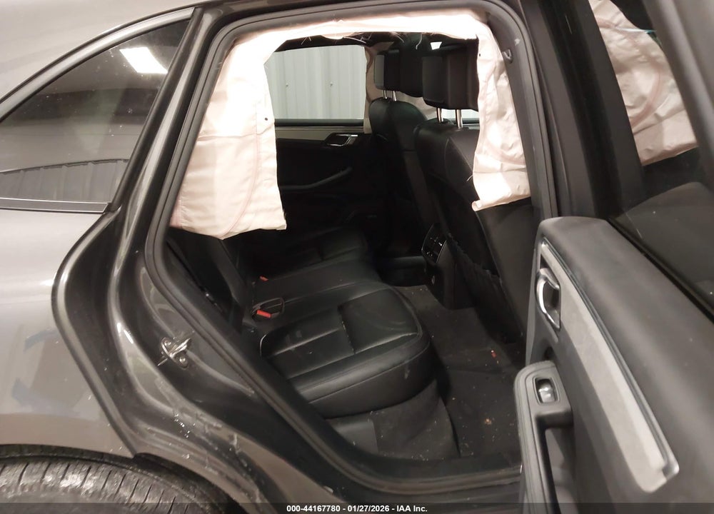 2018 PORSCHE MACAN VIN: WP1AA2A52JLB22316