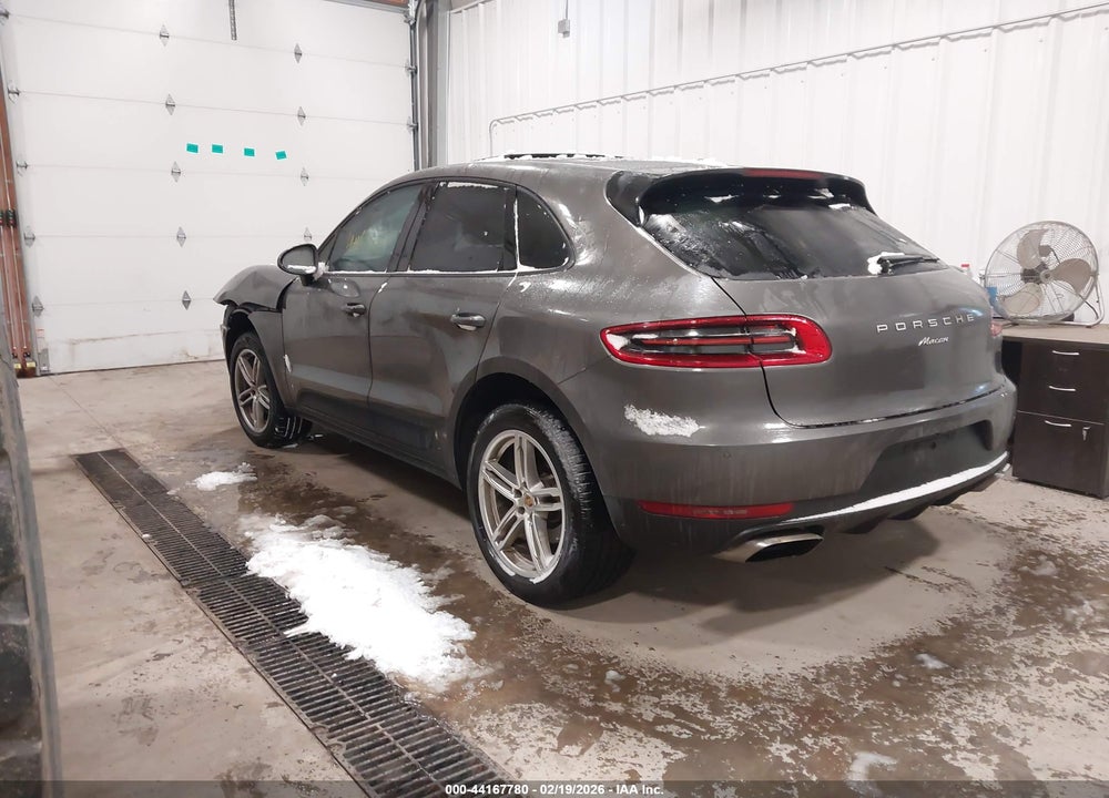 2018 PORSCHE MACAN VIN: WP1AA2A52JLB22316