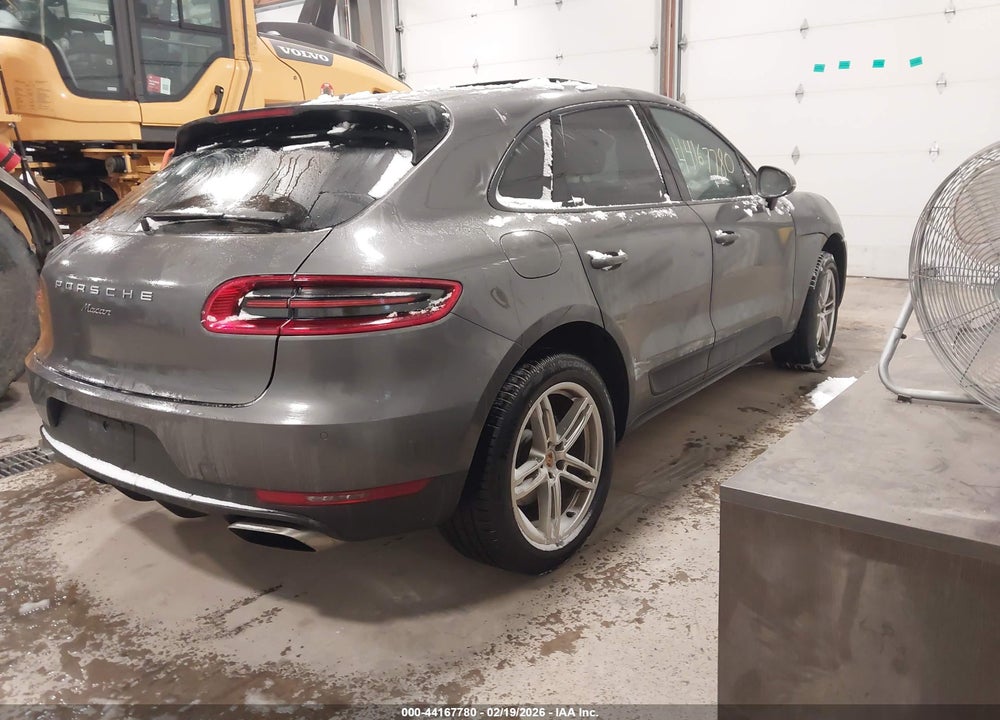 2018 PORSCHE MACAN VIN: WP1AA2A52JLB22316