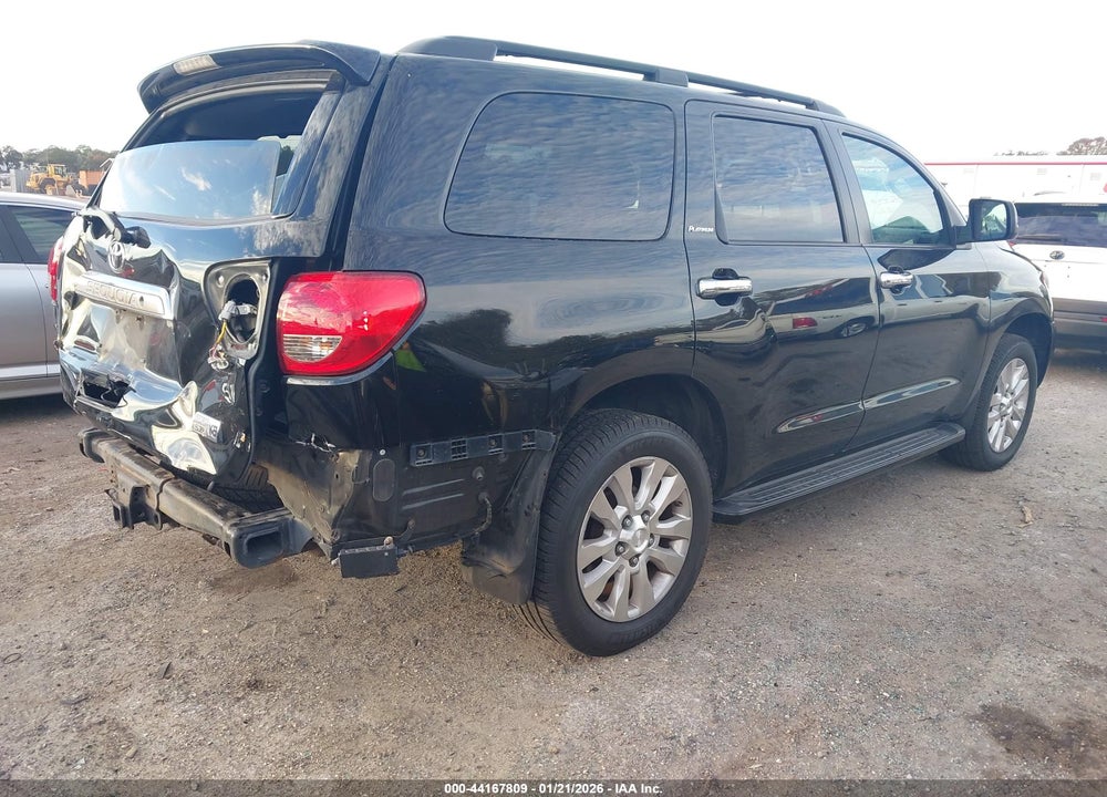 2012 TOYOTA SEQUOIA PLATINUM 5.7L V8 VIN: 5TDDY5G12CS057050