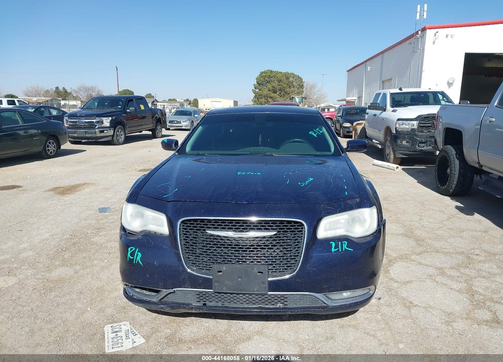 2015 CHRYSLER 300 LIMITED VIN: 2C3CCARG9FH736566