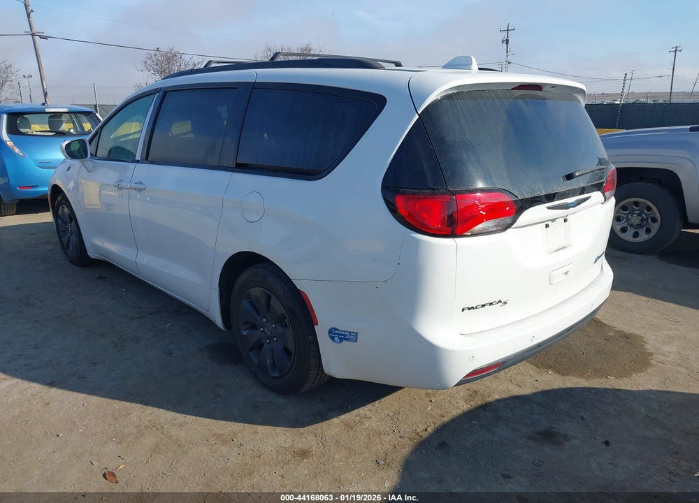 2020 CHRYSLER PACIFICA HYBRID LIMITED VIN: 2C4RC1N75LR257739