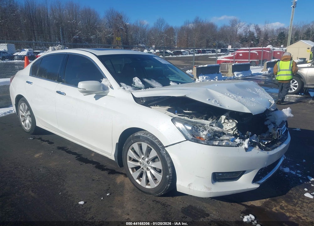 2015 HONDA ACCORD EX-L V-6 VIN: 1HGCR3F80FA018469