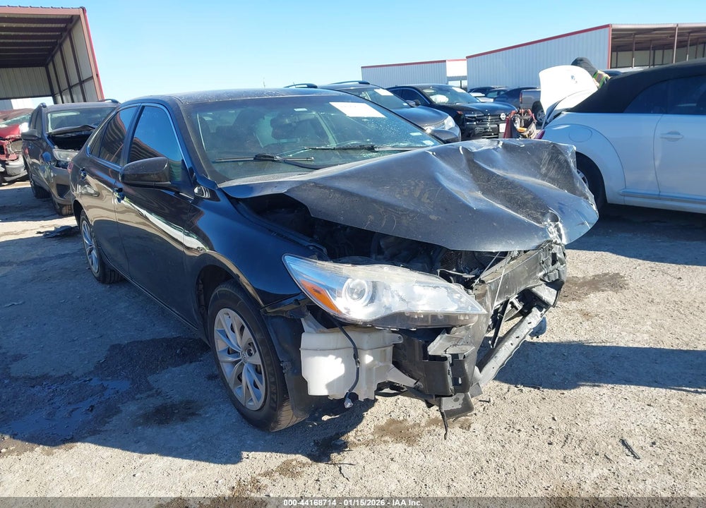 2017 TOYOTA CAMRY LE VIN: 4T1BF1FK3HU415853