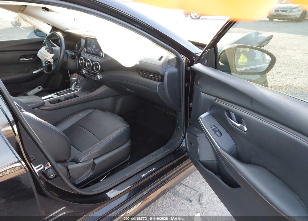 2025 NISSAN SENTRA SR VIN: 3N1AB8DV8SY203944