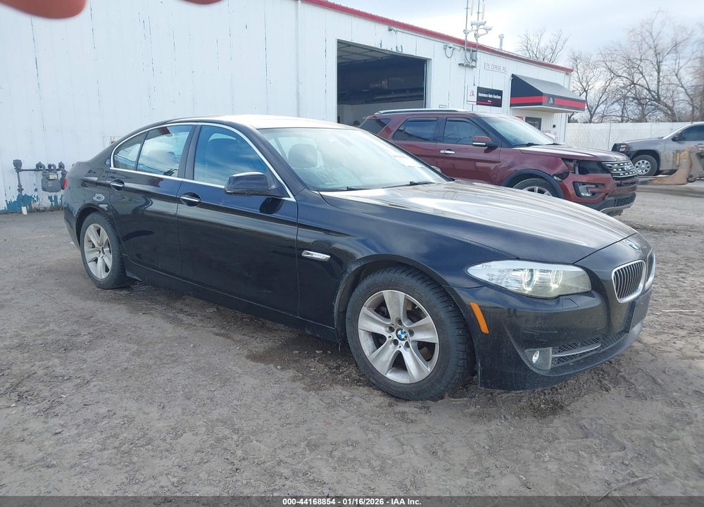 2012 BMW 528I VIN: WBAXG5C52CDW24827