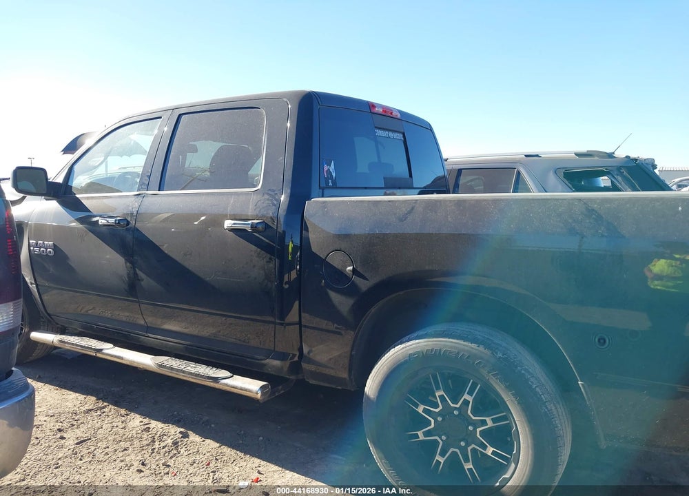 2018 RAM 1500 VIN: 3C6RR7LG3JG264915