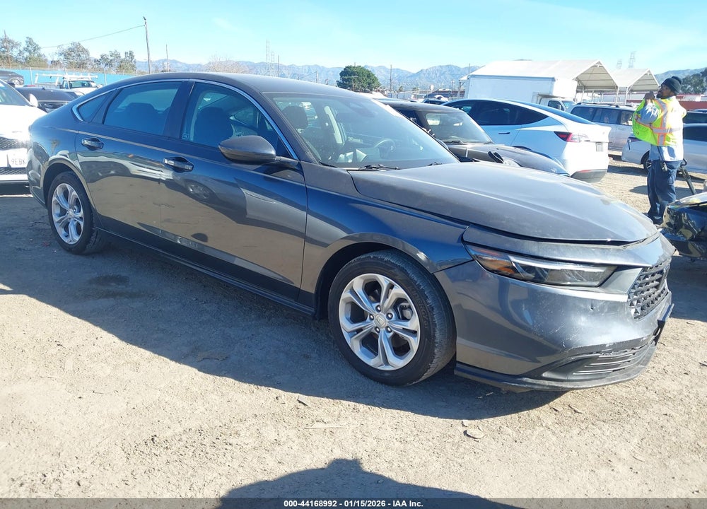 2024 HONDA ACCORD LX VIN: 1HGCY1F23RA085557
